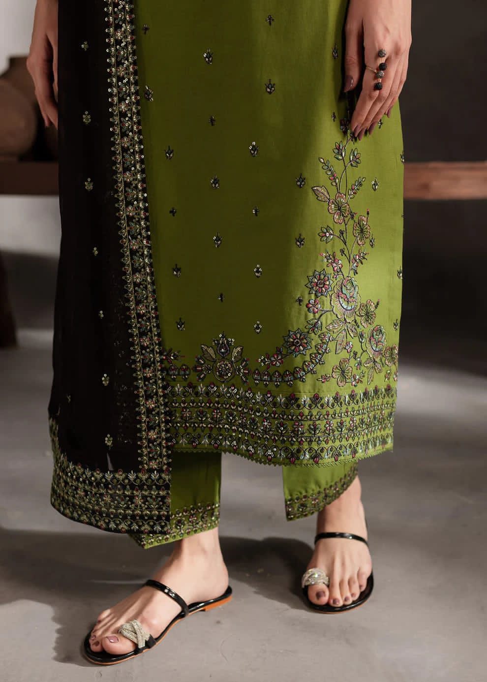 3 PIECE LAWN SUIT ZARIAH EMBROIDERED