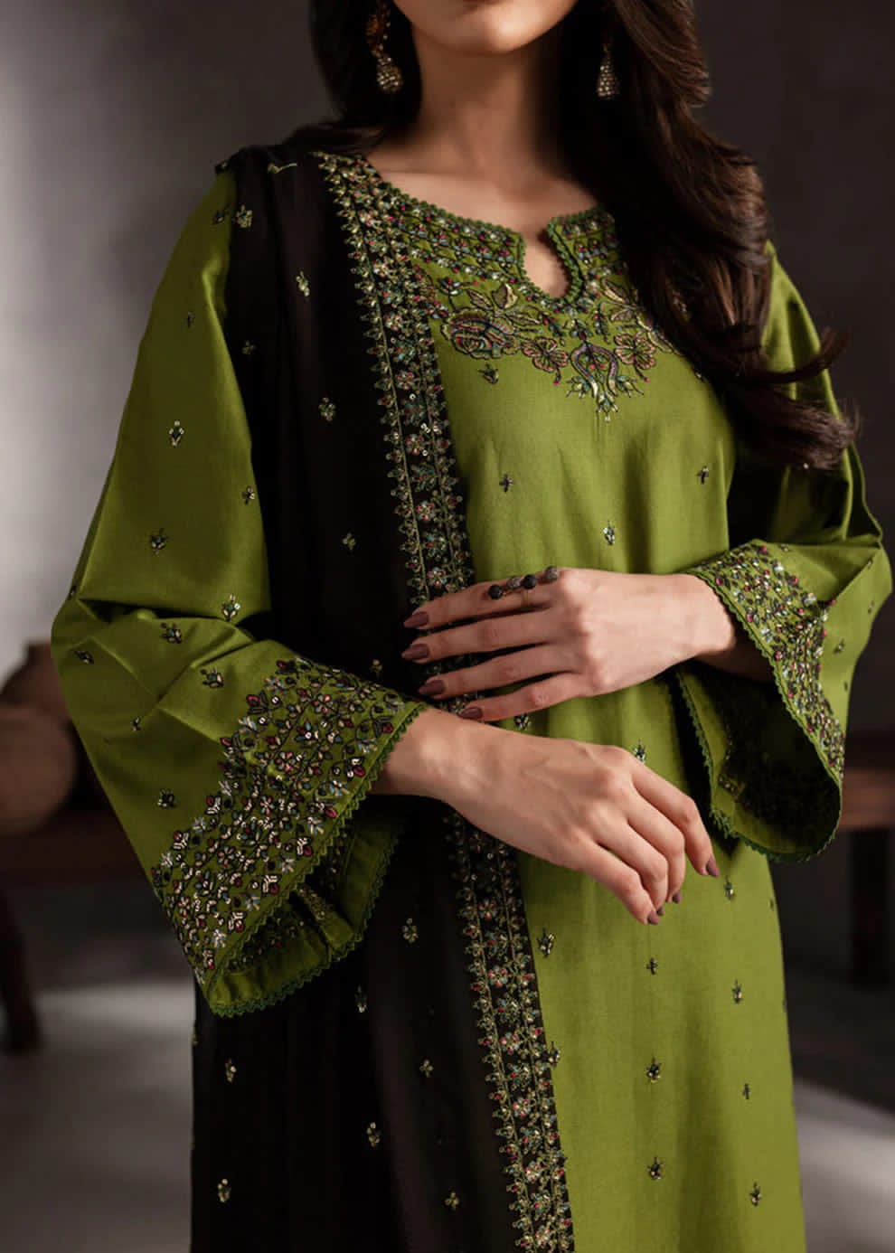 3 PIECE LAWN SUIT ZARIAH EMBROIDERED
