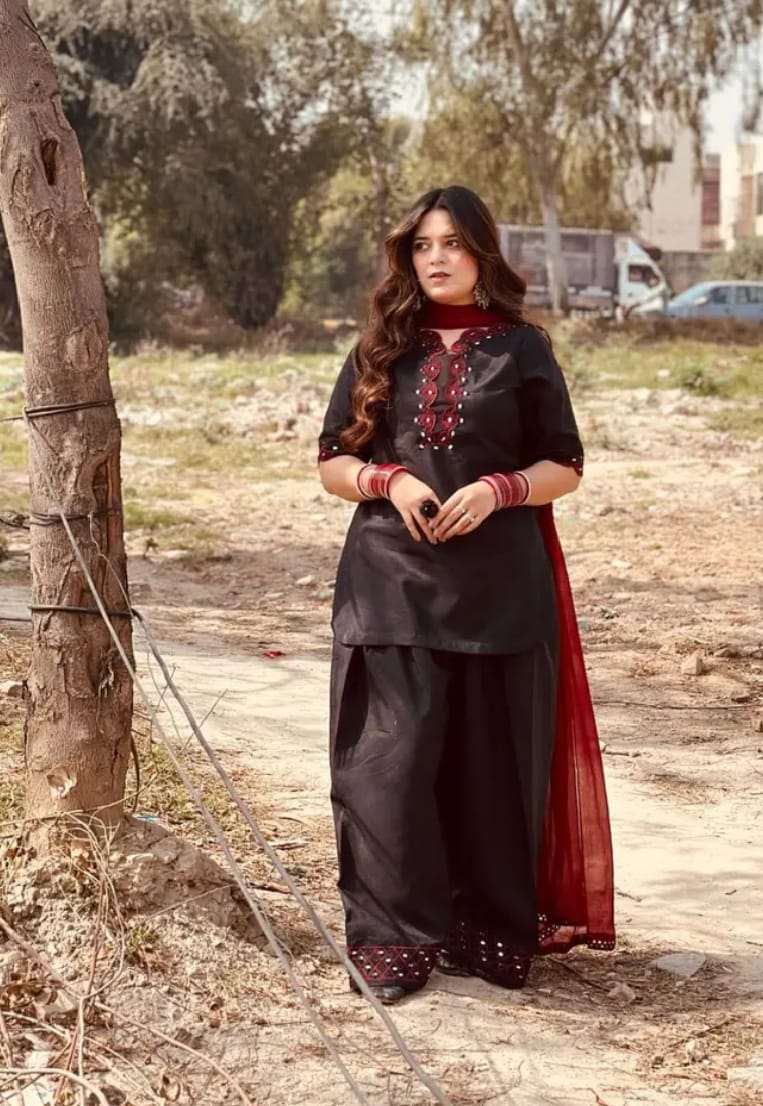 Embroidered Raw Silk 3 Piece Suit 9mm Work